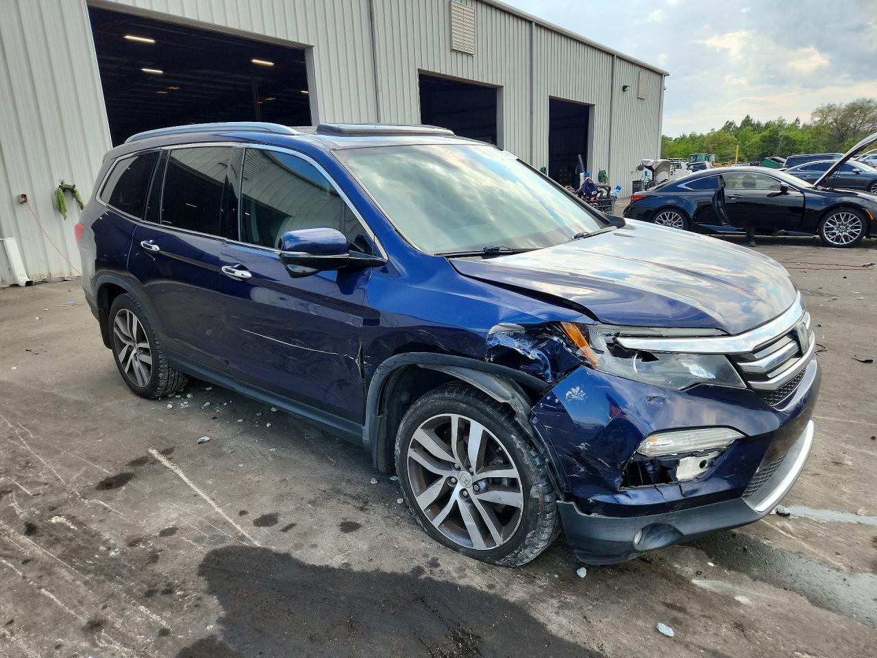HONDA PILOT 2017 — 5
