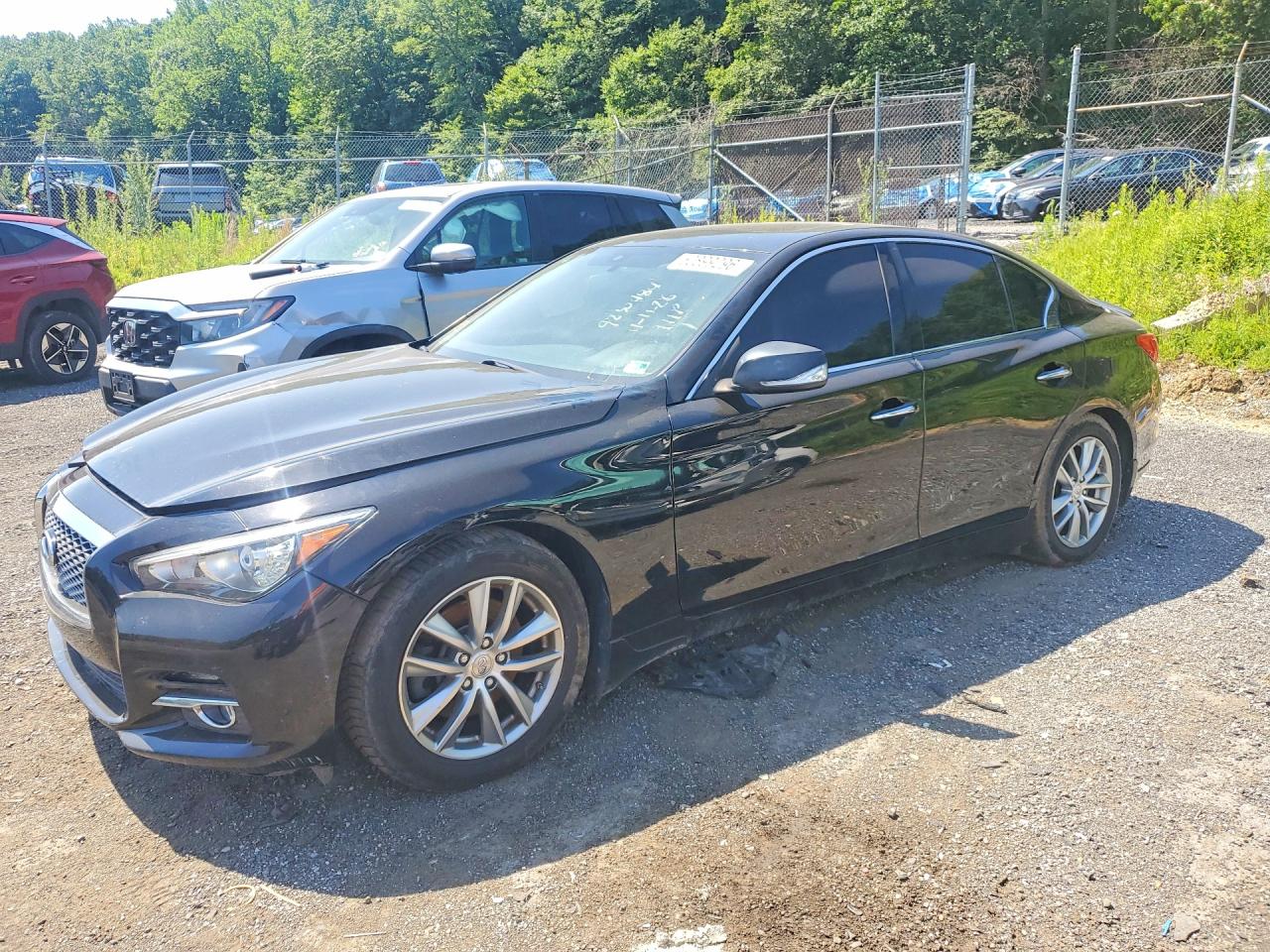 INFINITI Q50 2017 — 2