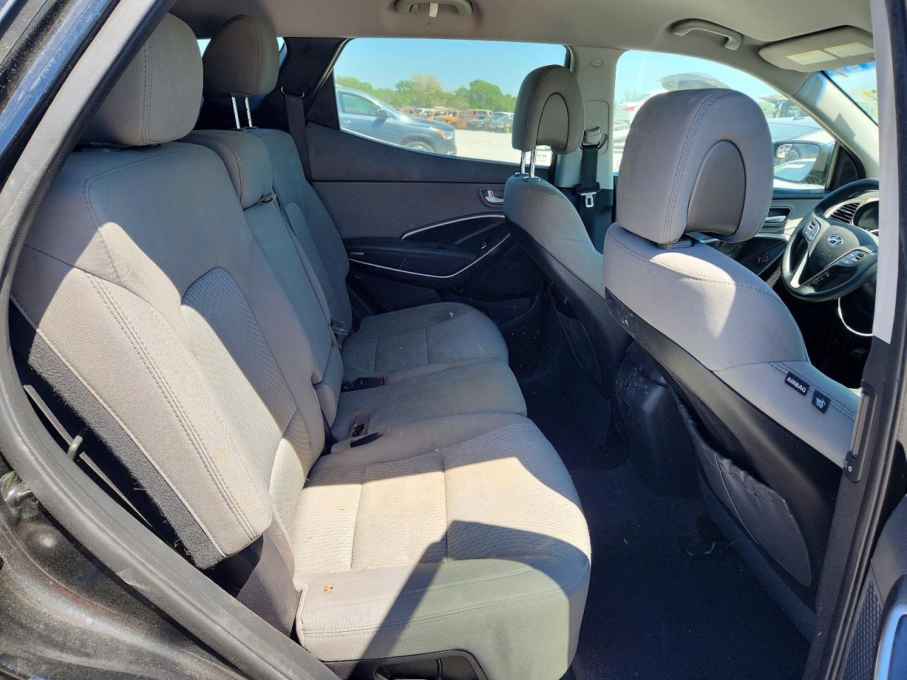 HYUNDAI SANTA FE SPORT 2018 — 12