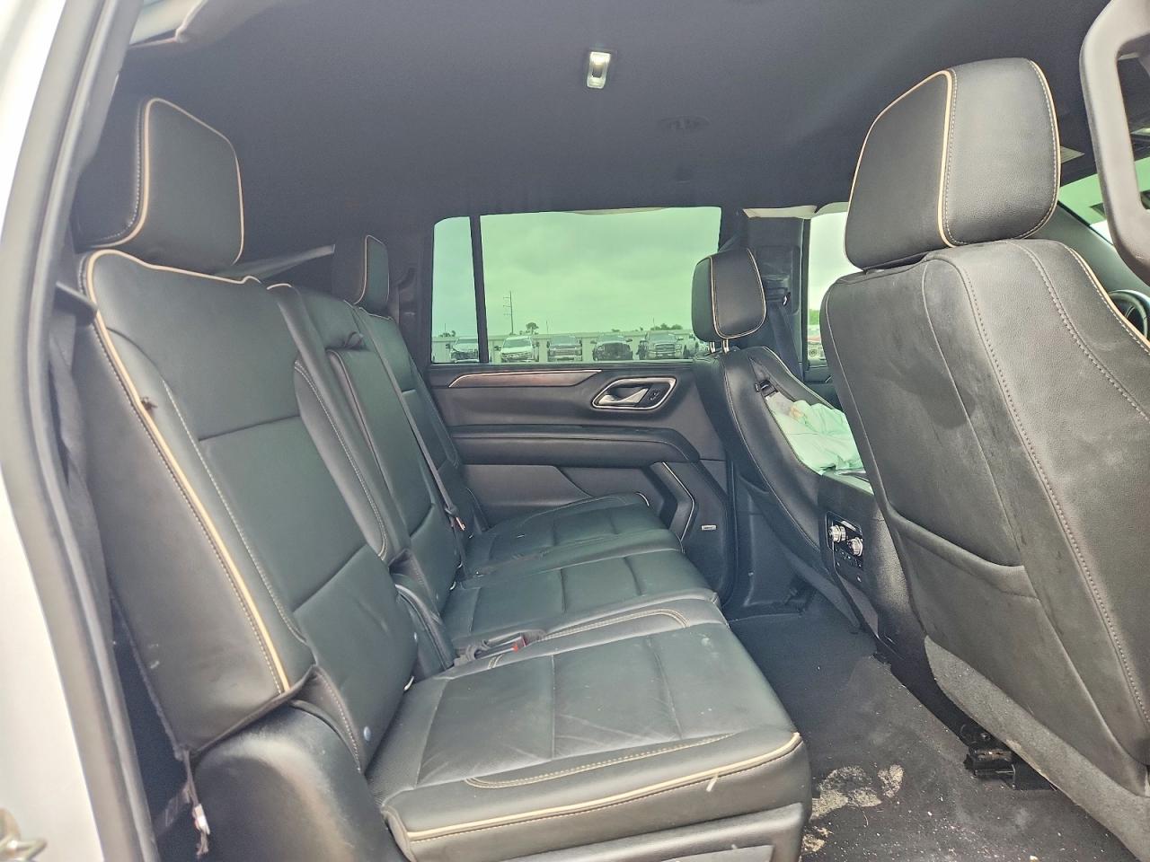 GMC YUKON XL 2021 — 12