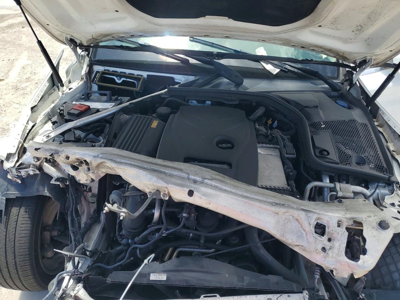 MERCEDES-BENZ C 2016 — 12