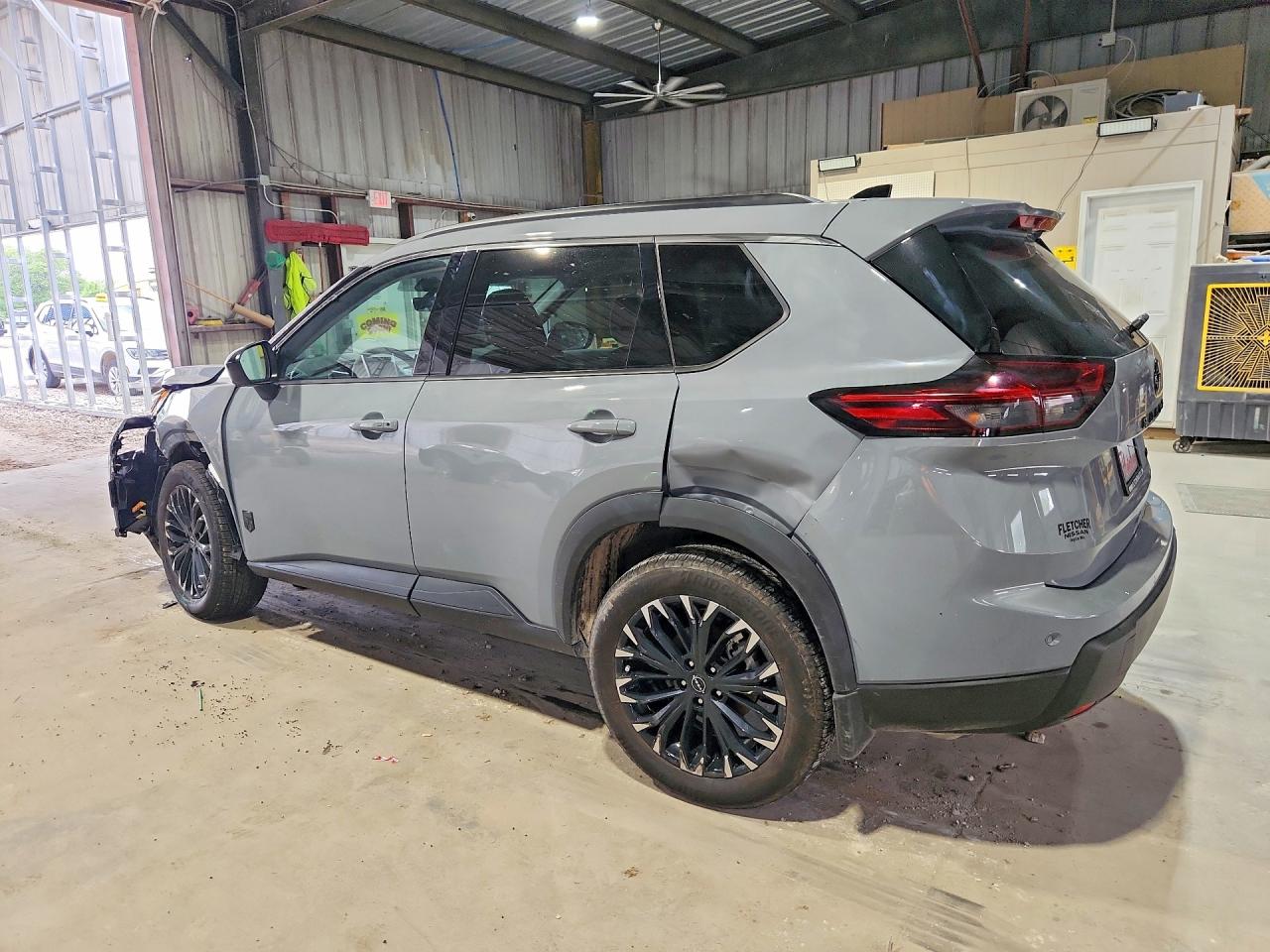 NISSAN ROGUE 2026 — 3
