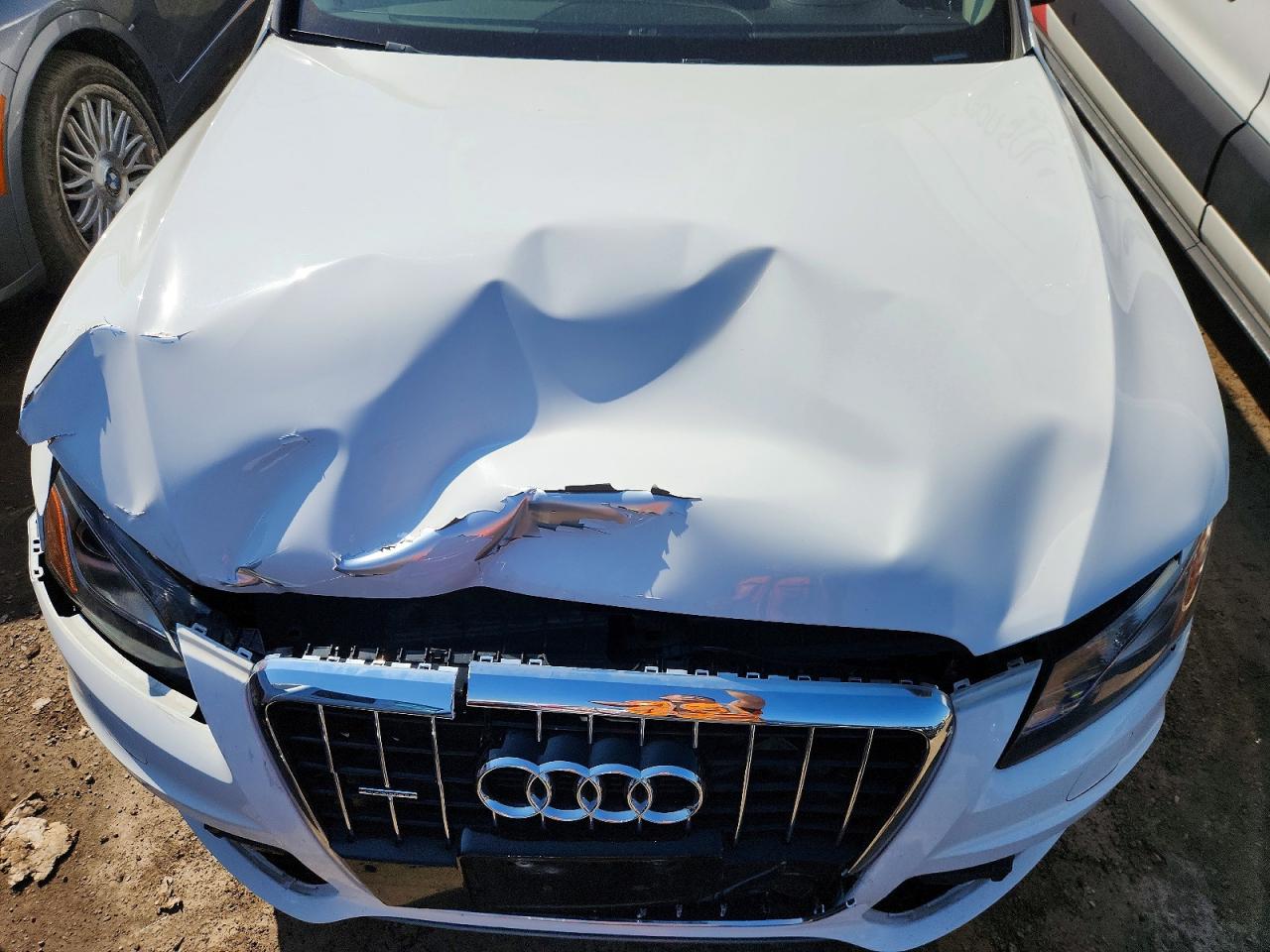 AUDI Q5 2011 — 12