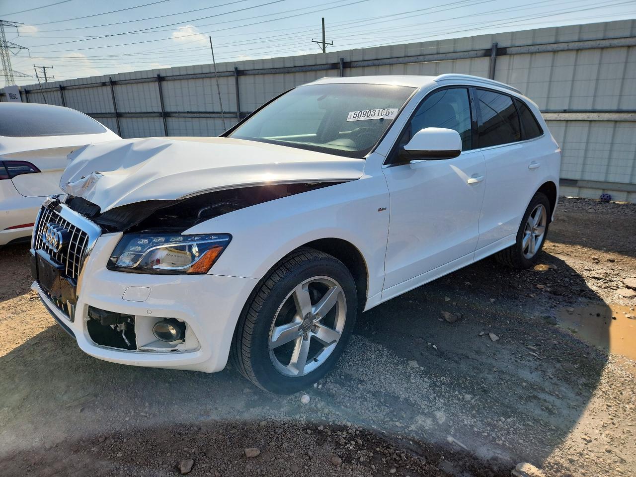 AUDI Q5 2011 — 2
