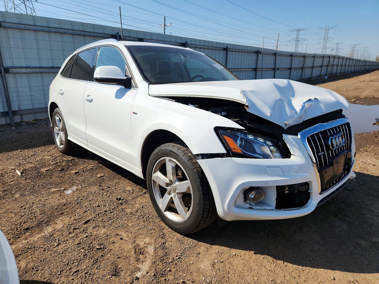 AUDI Q5 2011 — 5
