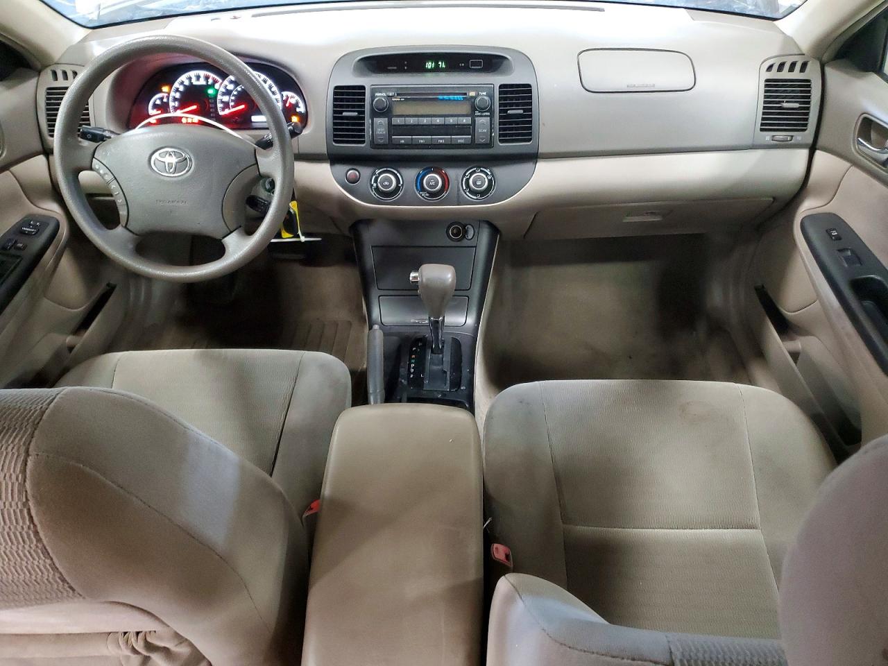 TOYOTA CAMRY 2005 — 9