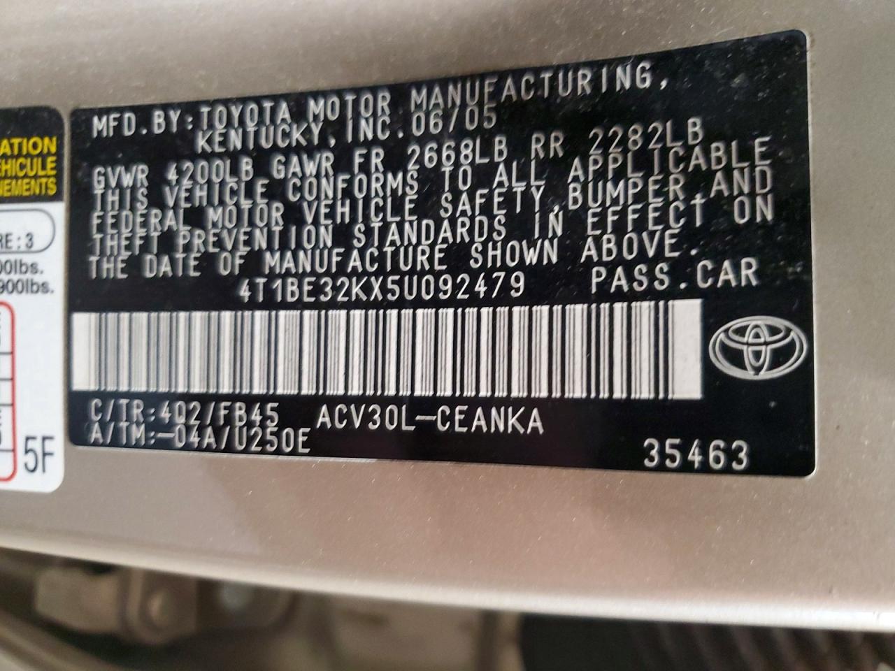 TOYOTA CAMRY 2005 — 13