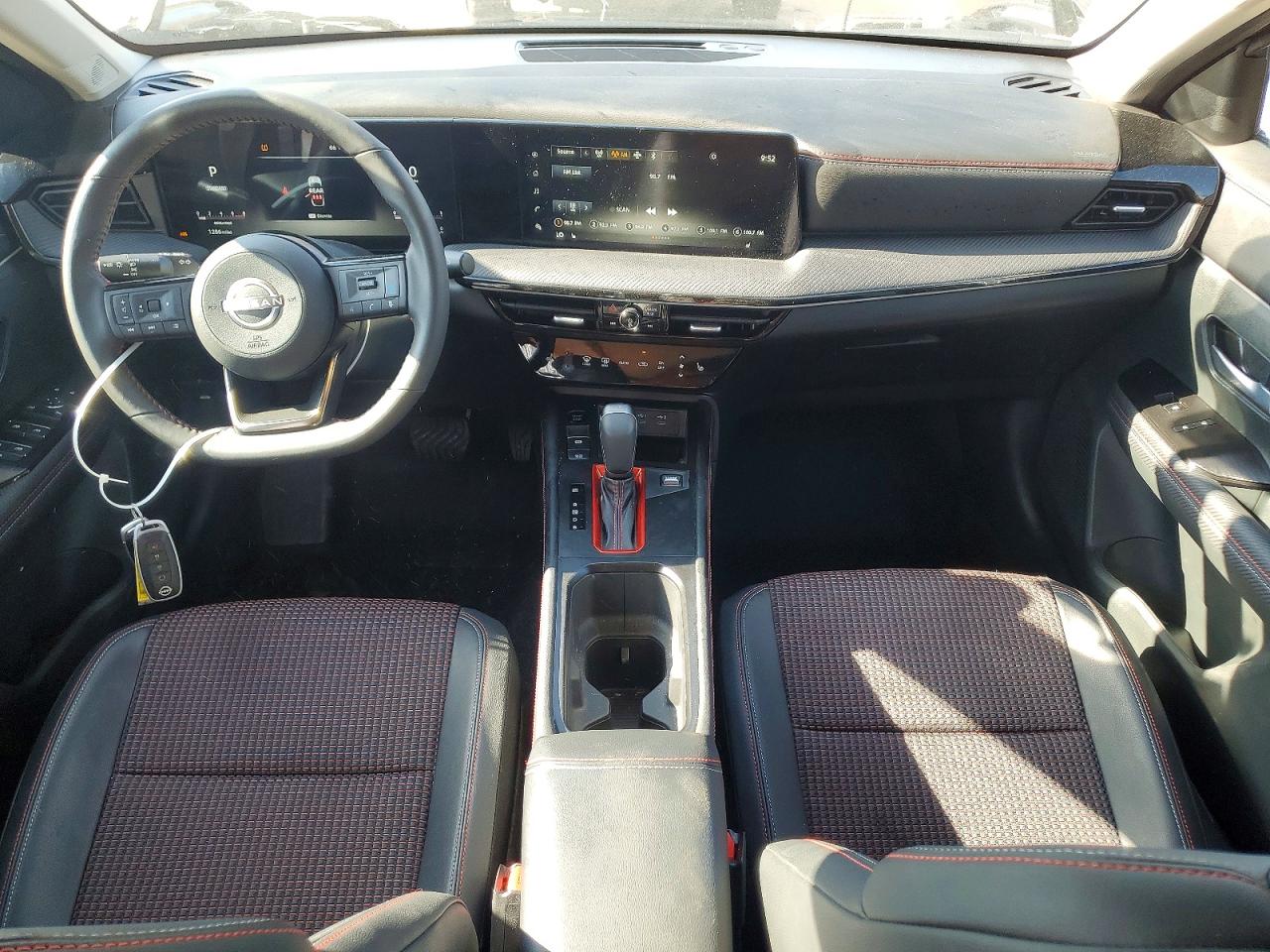 NISSAN KICKS 2025 — 9