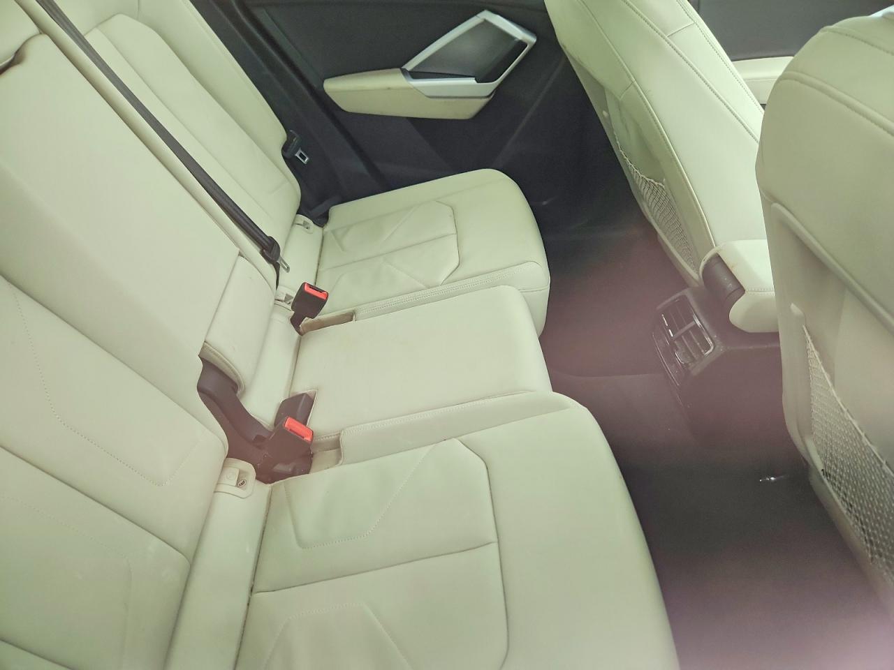 AUDI Q3 2022 — 11