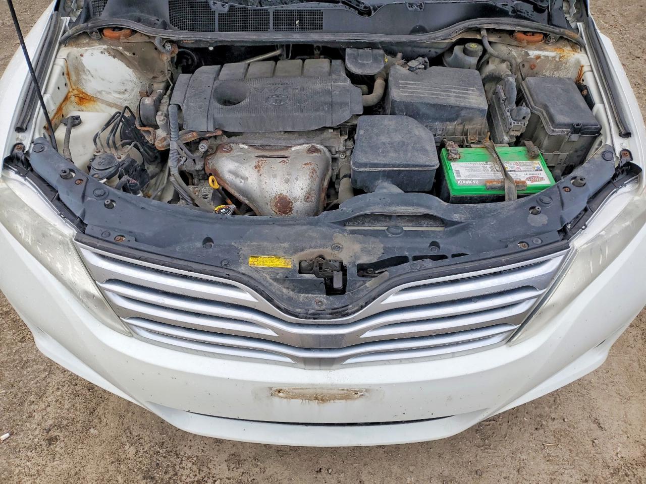 TOYOTA VENZA 2010 — 13