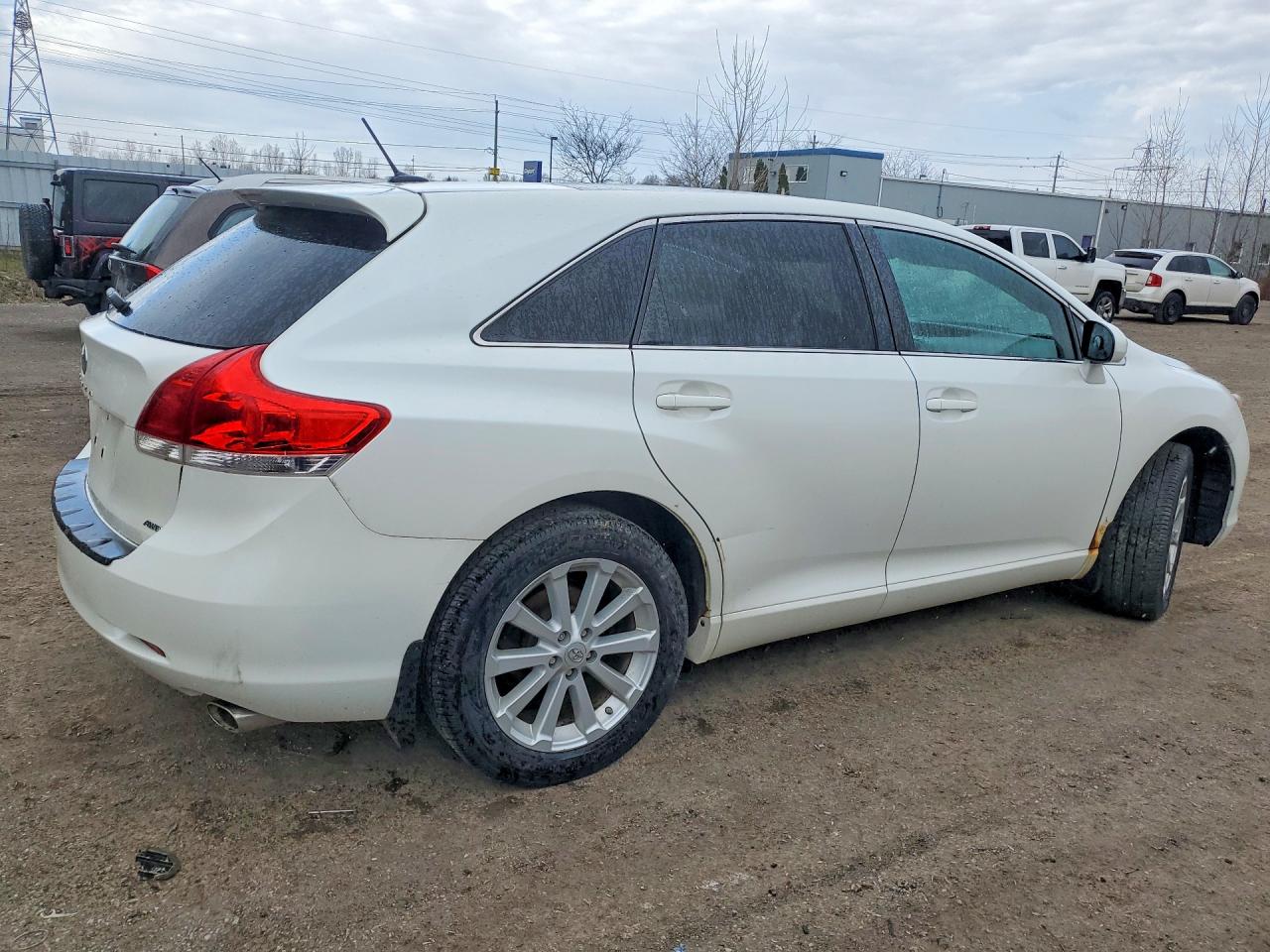 TOYOTA VENZA 2010 — 4