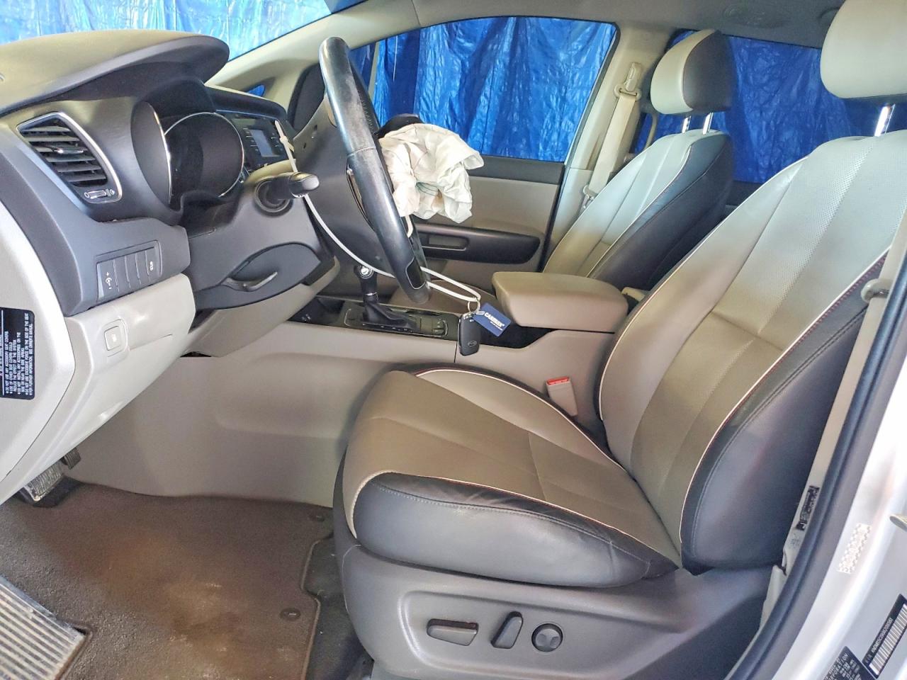 KIA SEDONA 2016 — 8