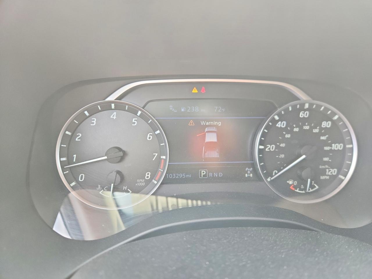 NISSAN FRONTIER 2022 — 10