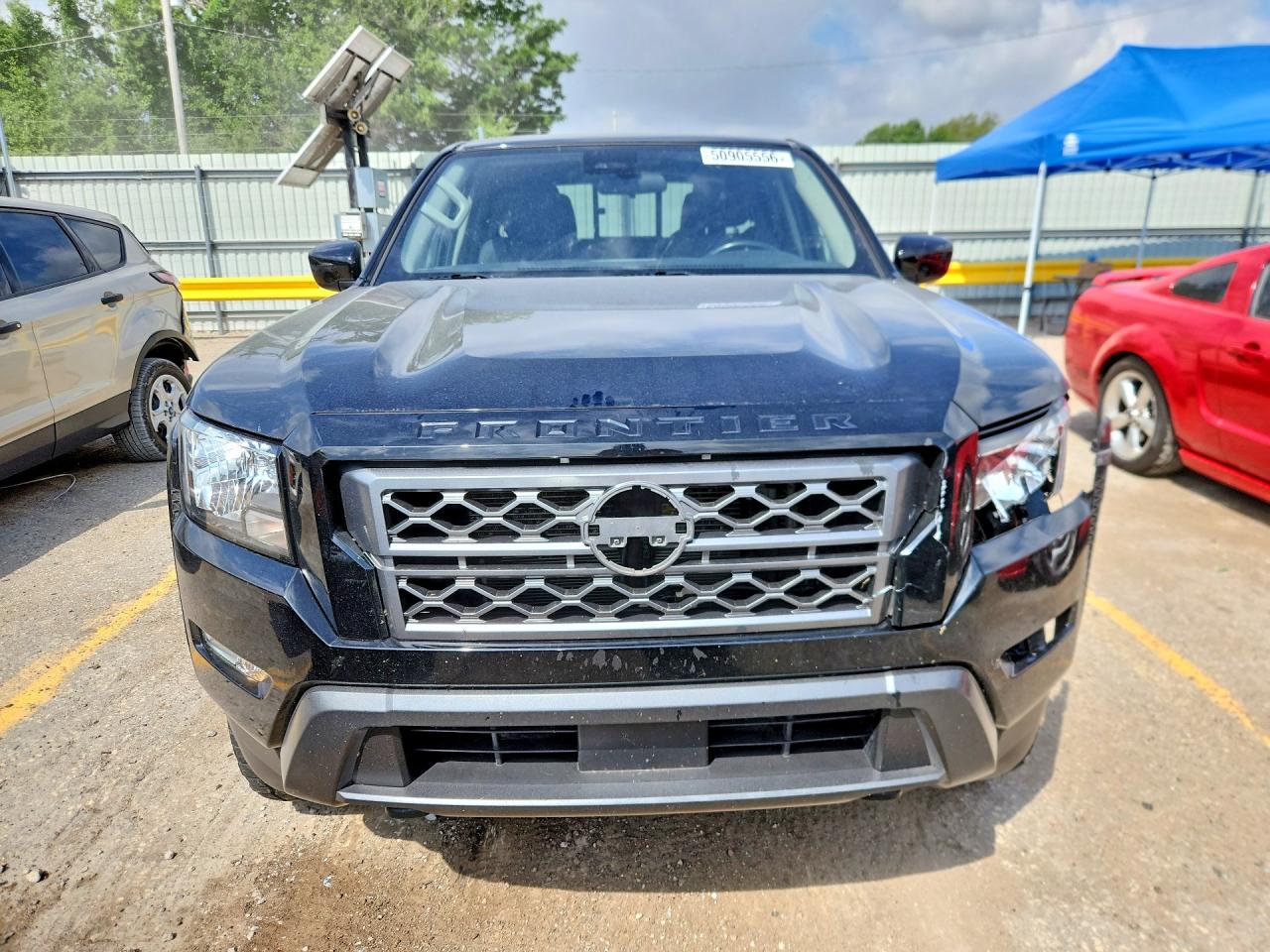 NISSAN FRONTIER 2022 — 6