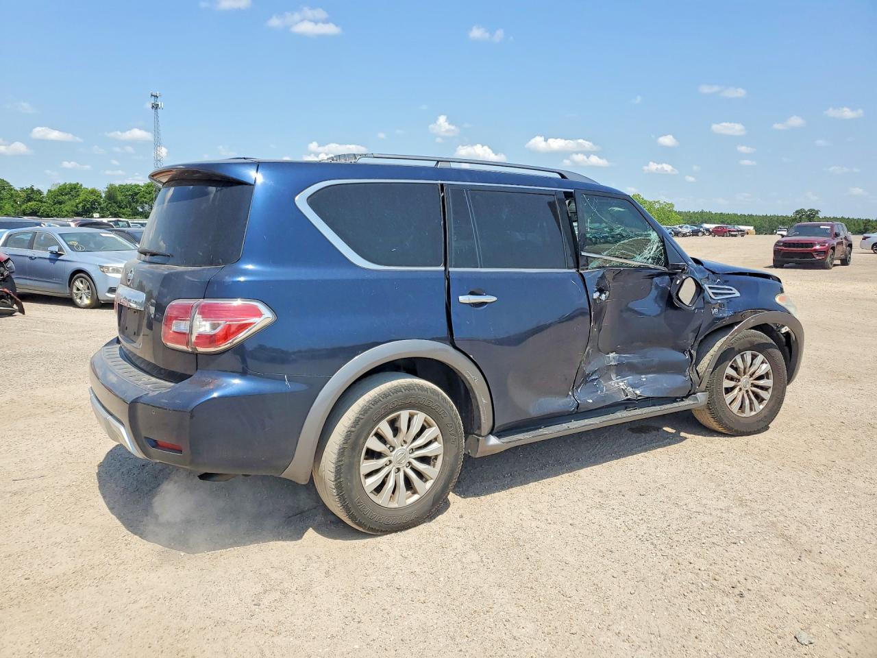 NISSAN ARMADA 2018 — 4