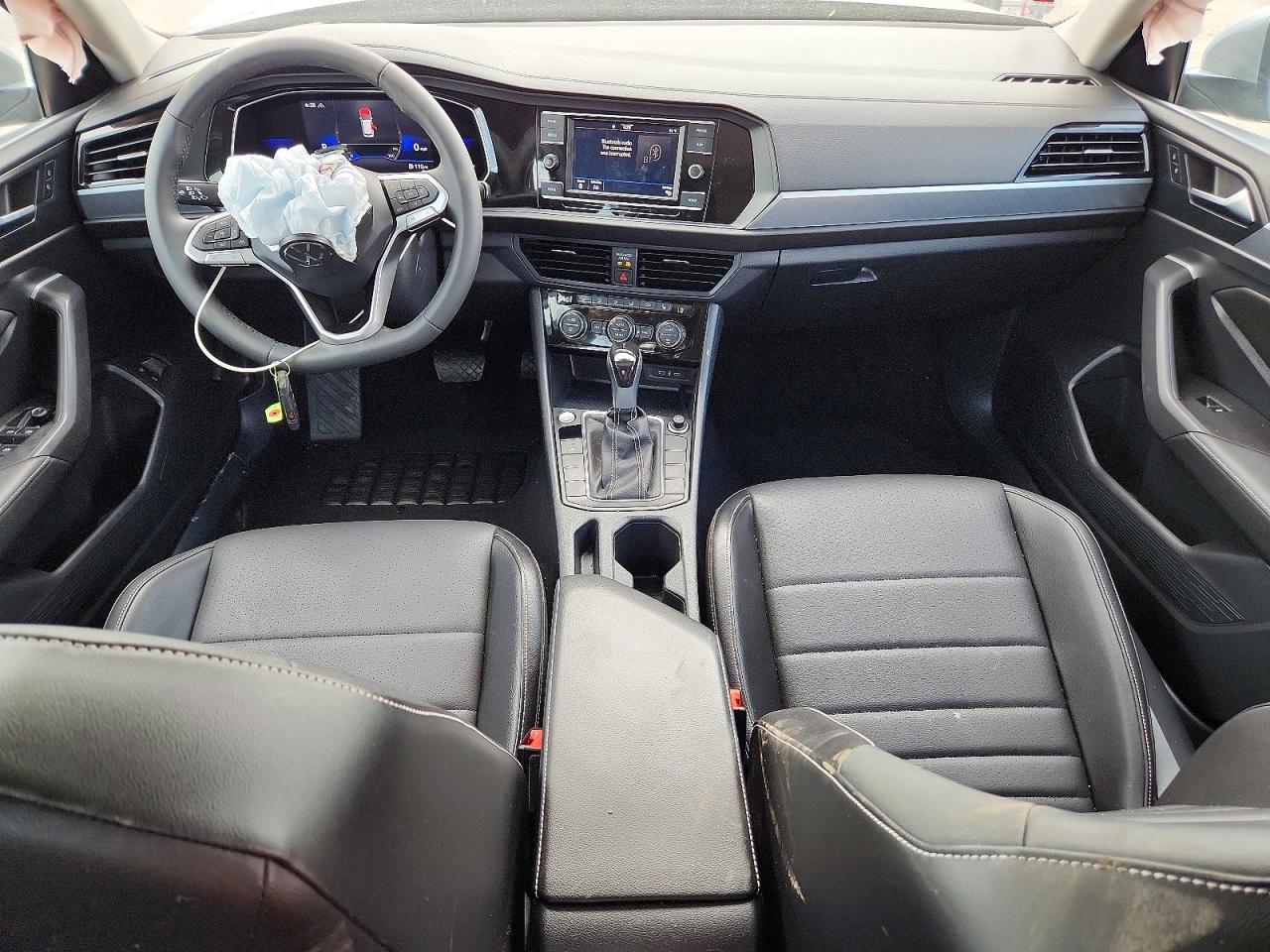 VOLKSWAGEN JETTA 2022 — 9
