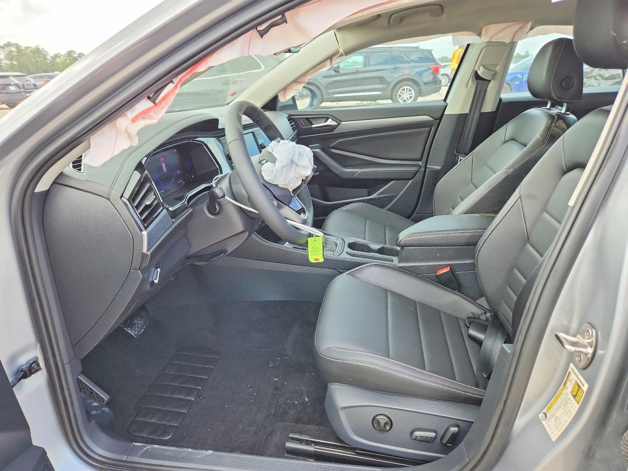 VOLKSWAGEN JETTA 2022 — 8