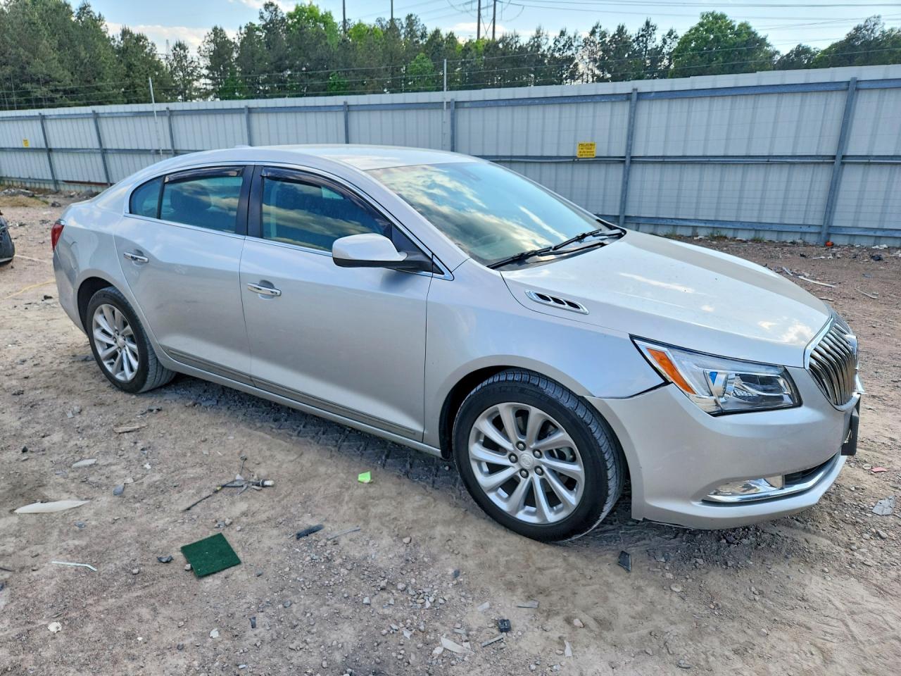 BUICK LACROSSE 2016 — 5