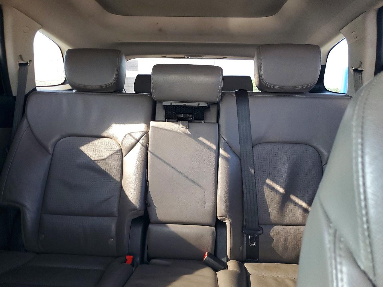 HYUNDAI SANTA FE 2014 — 11