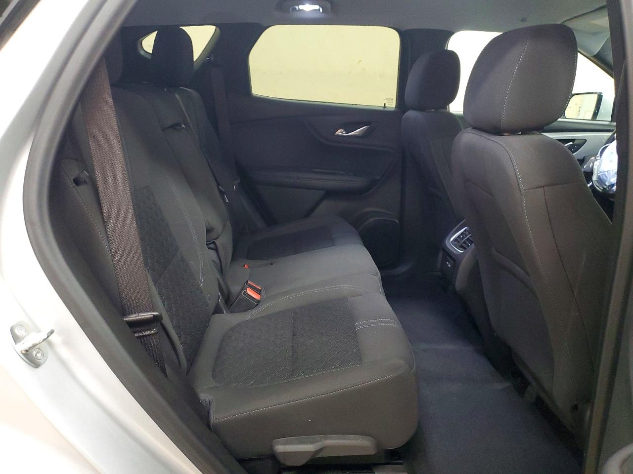 CHEVROLET BLAZER 2022 — 12