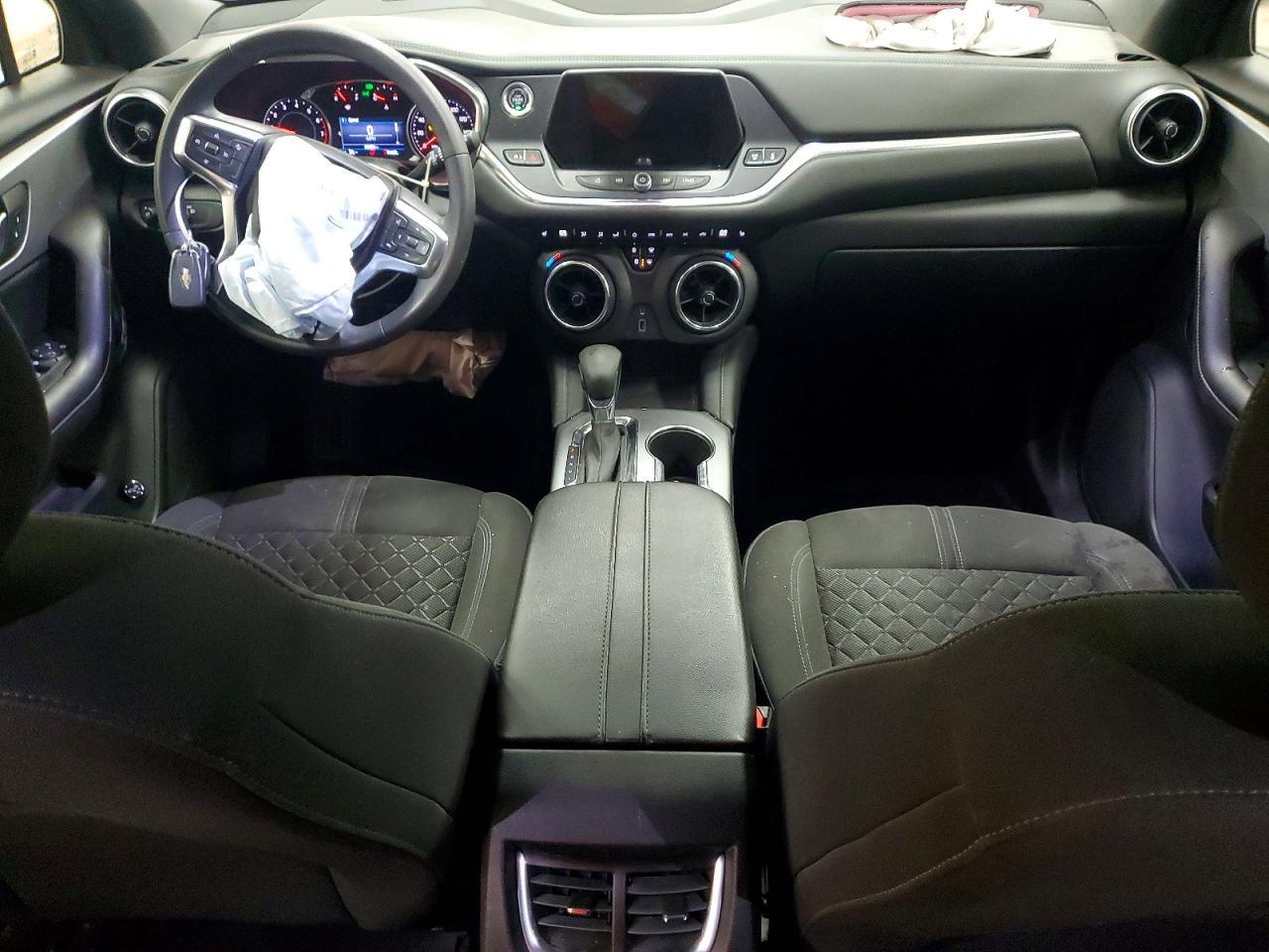 CHEVROLET BLAZER 2022 — 9