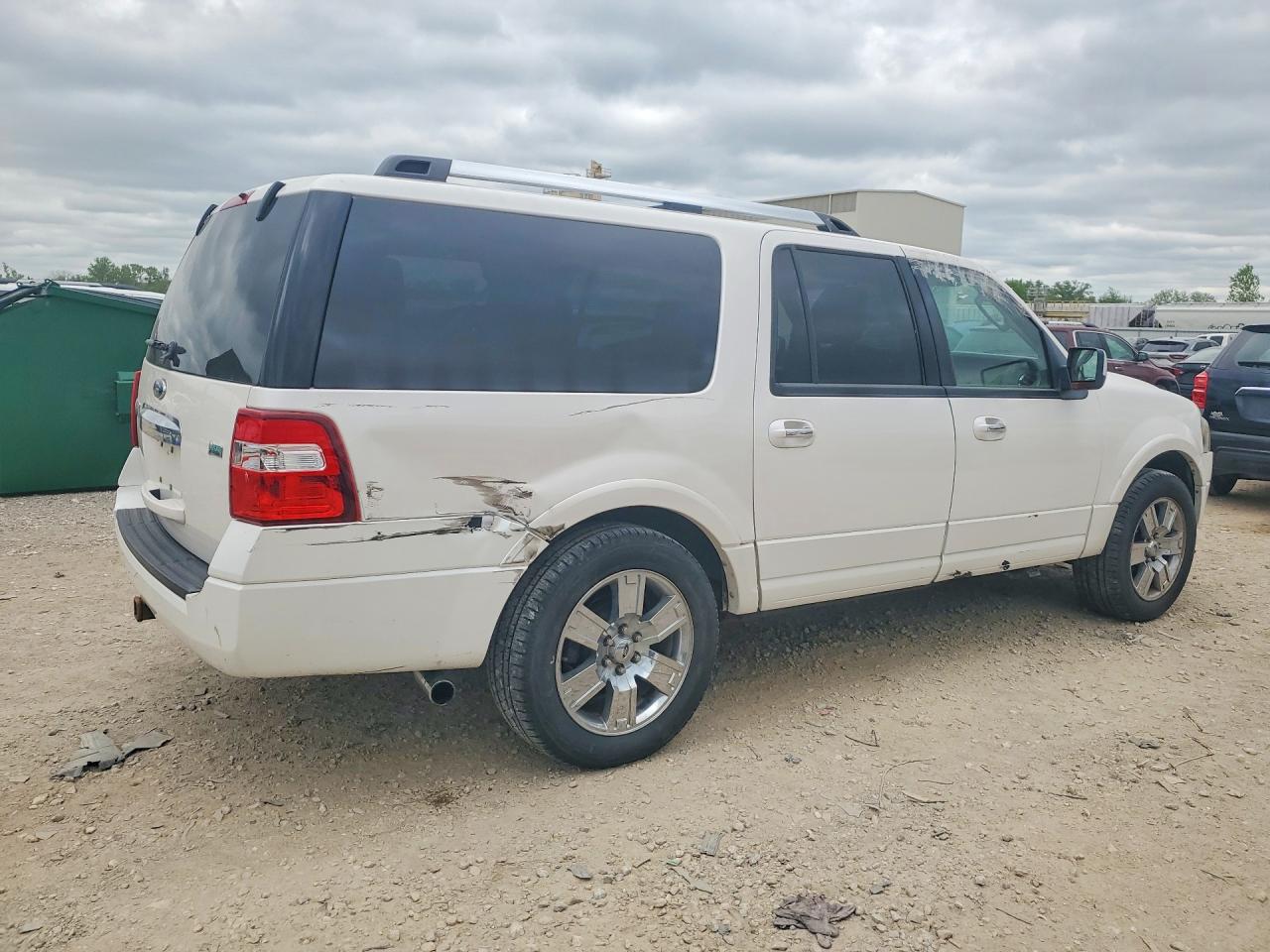 FORD EXPEDITION 2010 — 4