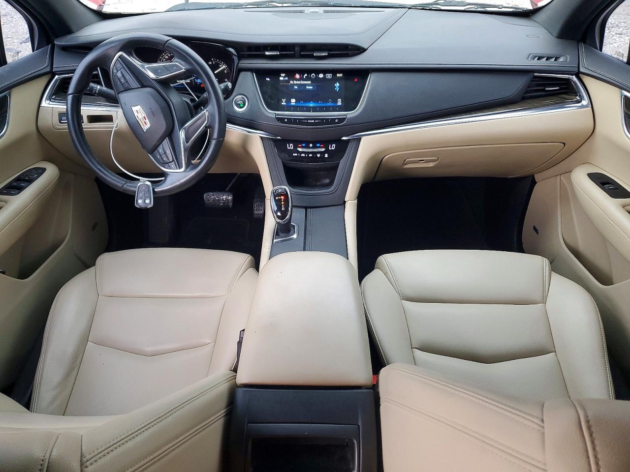 CADILLAC XT5 2019 — 9