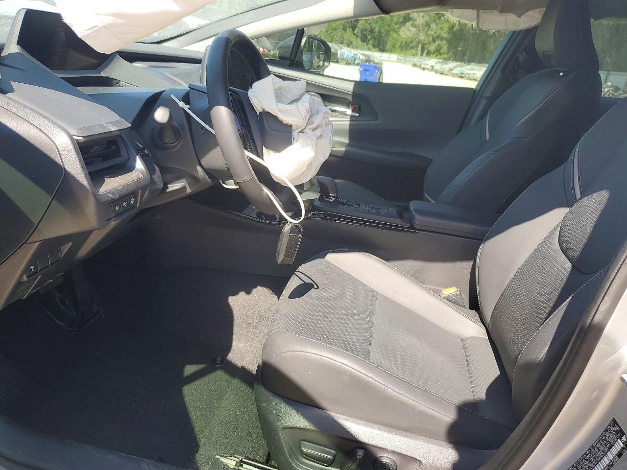 TOYOTA PRIUS 2024 — 8