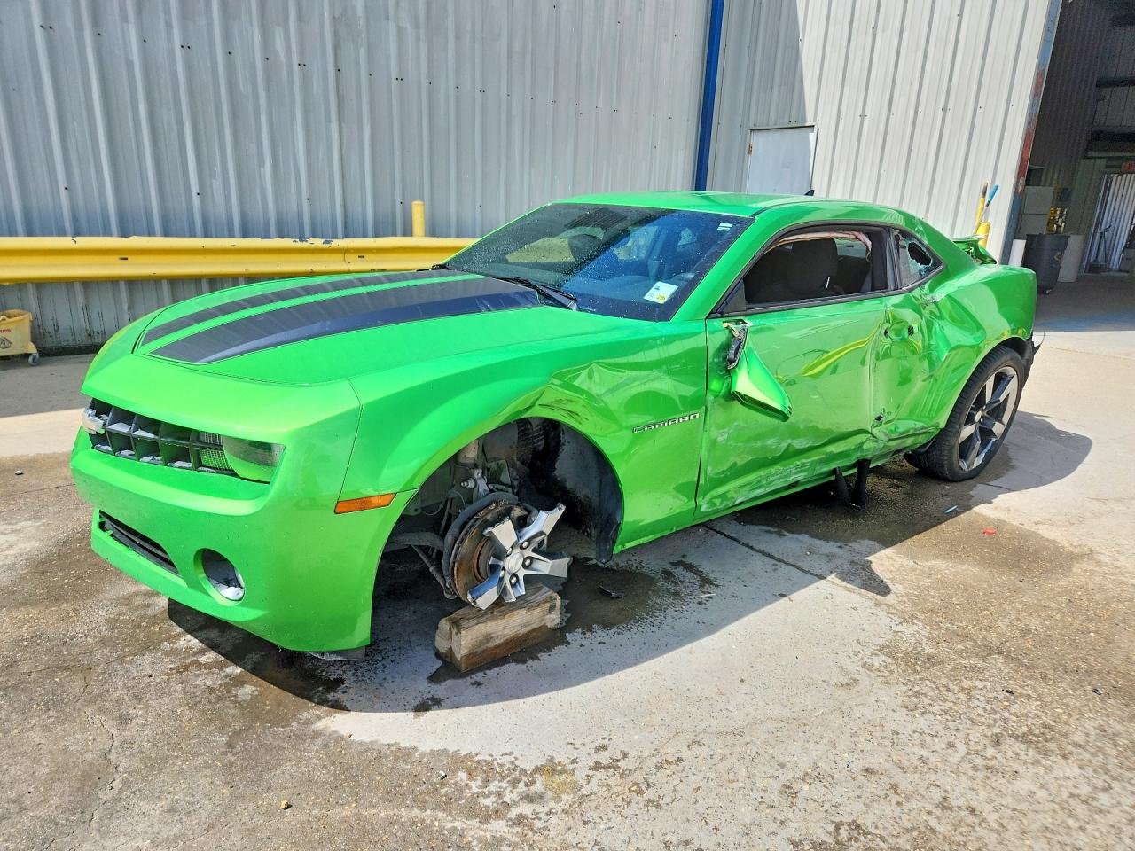 CHEVROLET CAMARO 2010 — 2