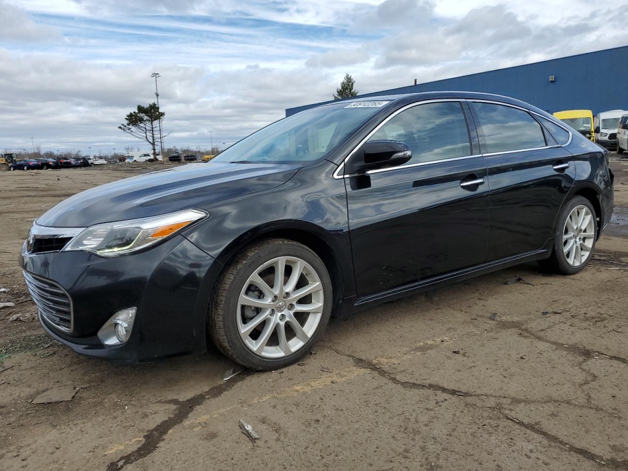 2013 TOYOTA AVALON BASE