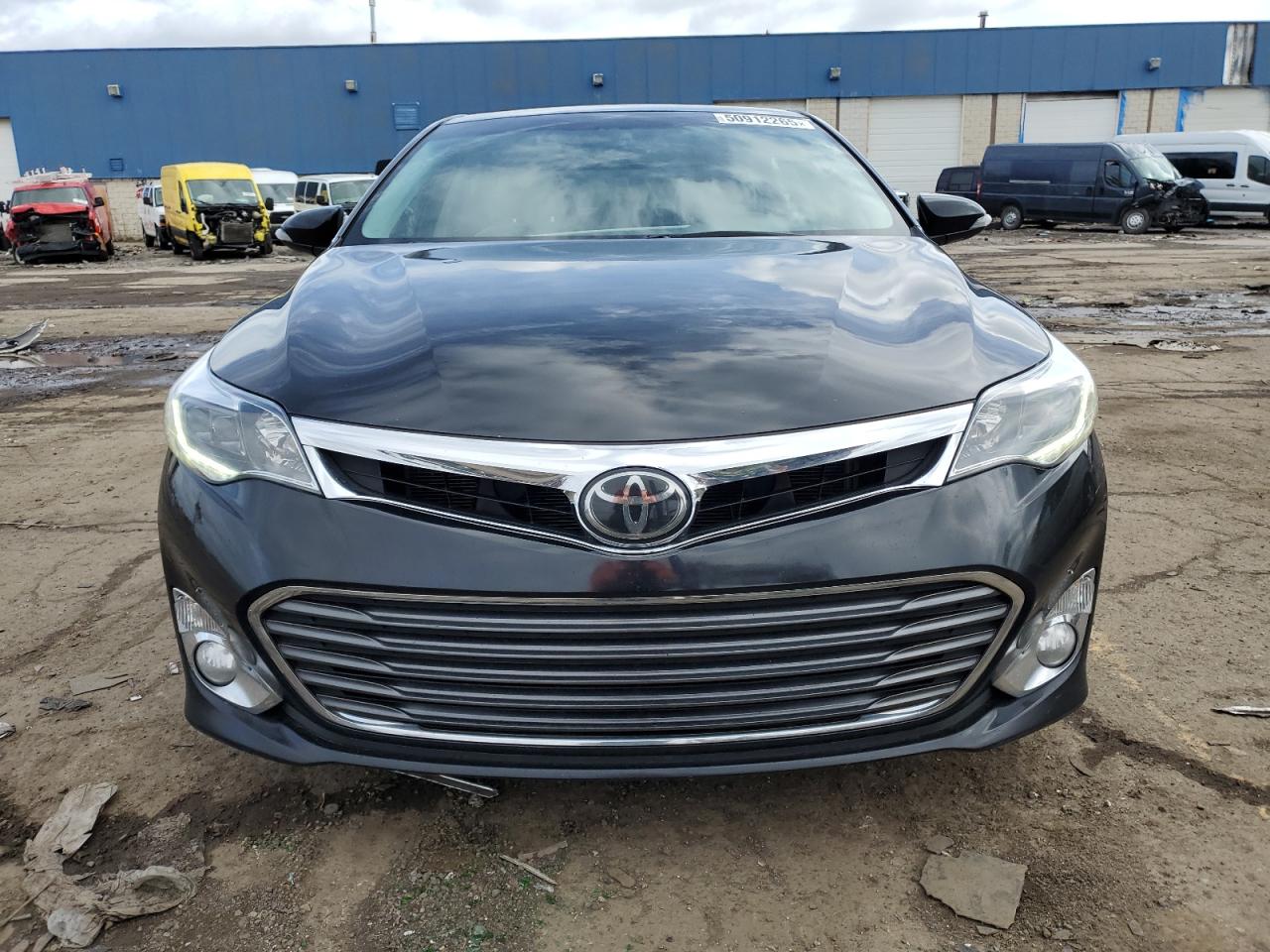 TOYOTA AVALON 2013 — 6