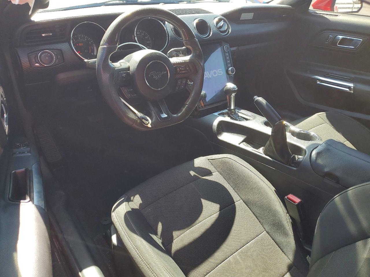FORD MUSTANG 2016 — 9
