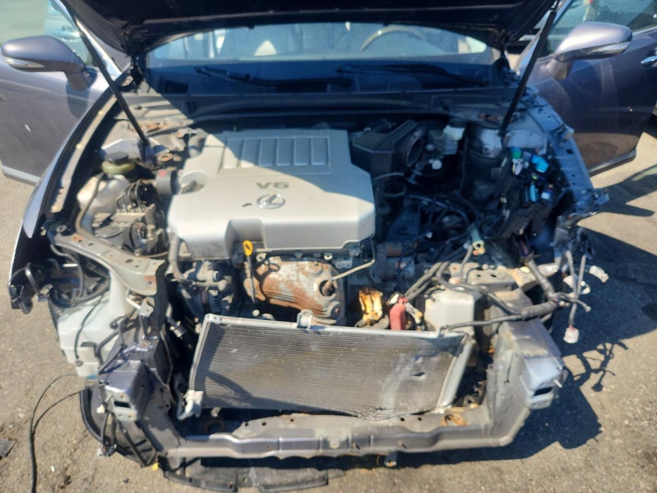 LEXUS ES 2012 — 12