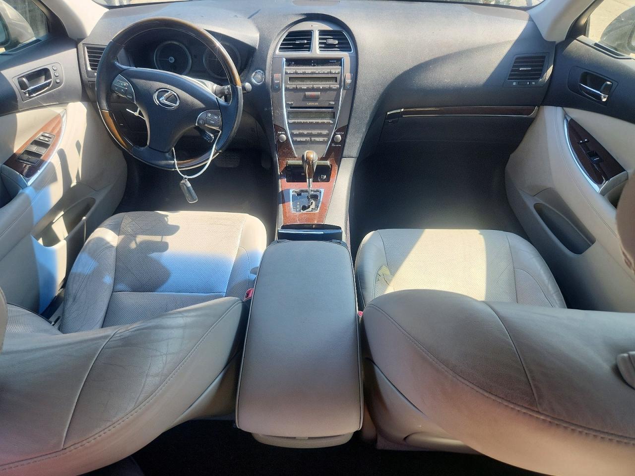 LEXUS ES 2012 — 9