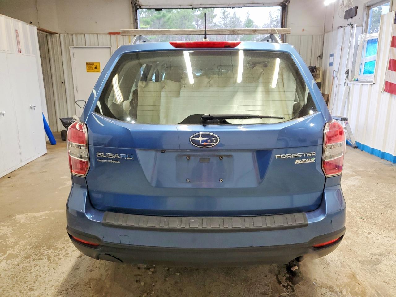 SUBA FORESTER 2015 — 7