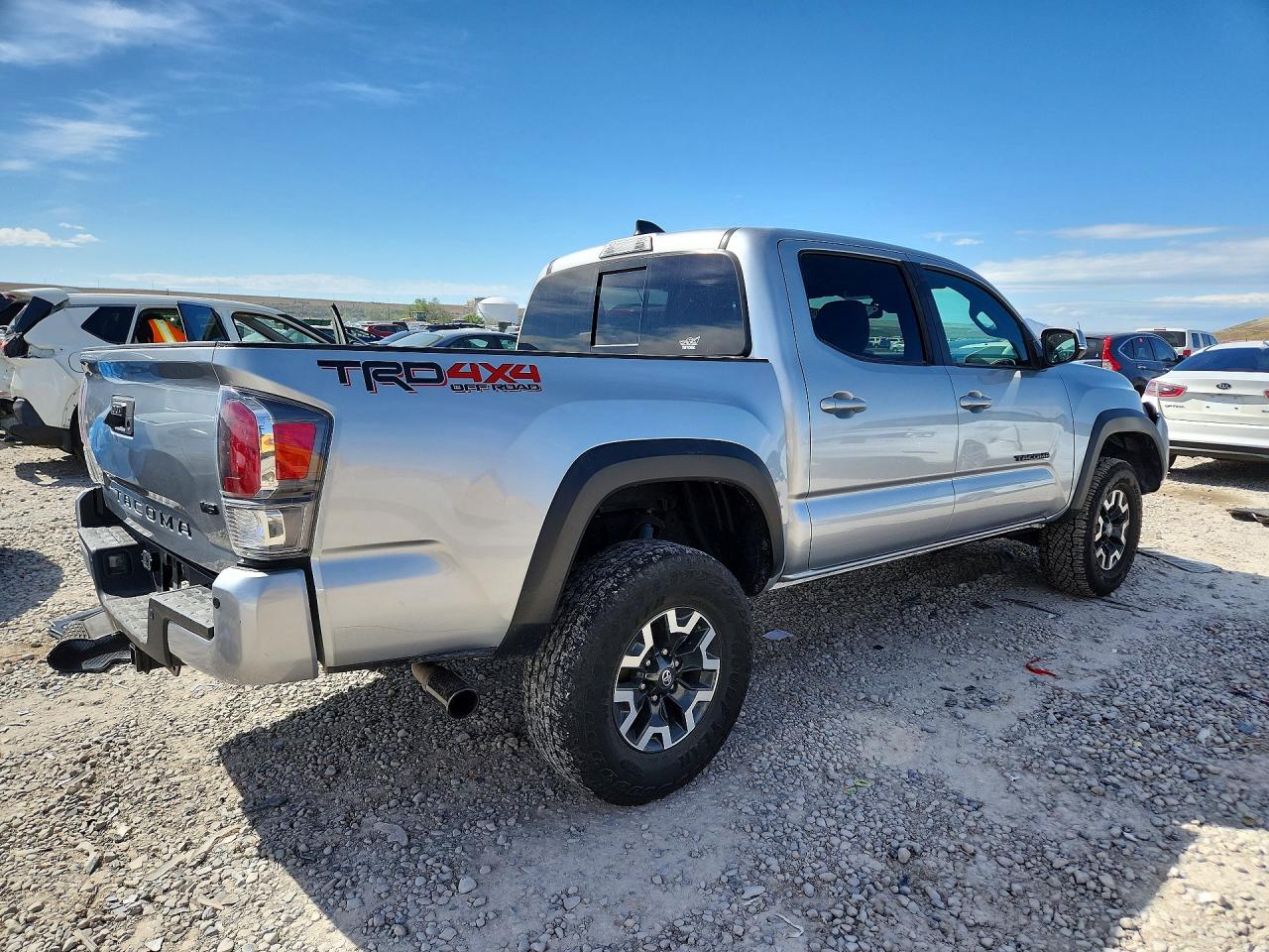 TOYOTA TACOMA 2022 — 4