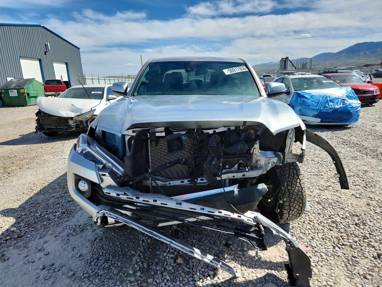 TOYOTA TACOMA 2022 — 6