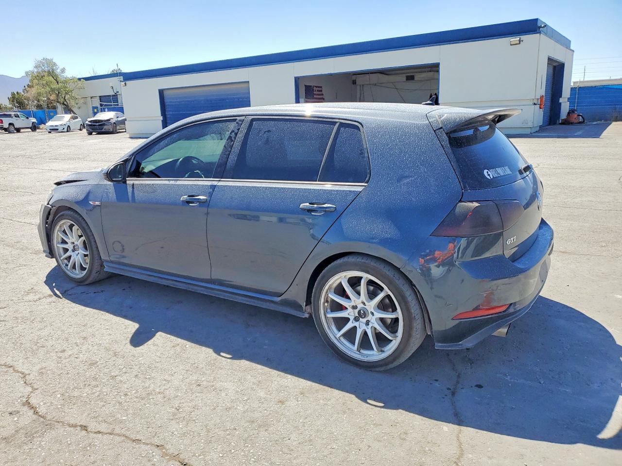 VOLKSWAGEN GTI 2018 — 3