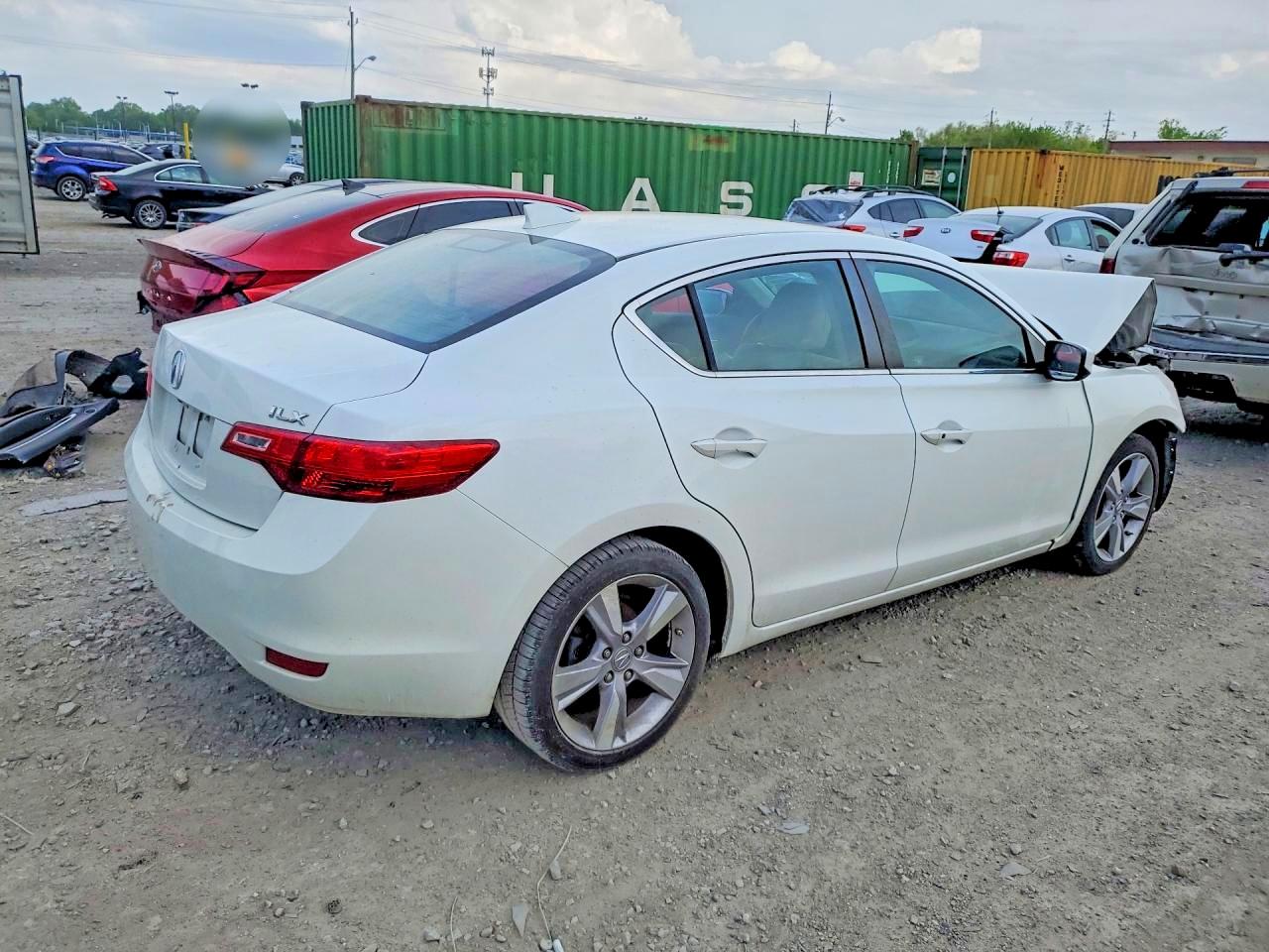 ACURA ILX 2013 — 4