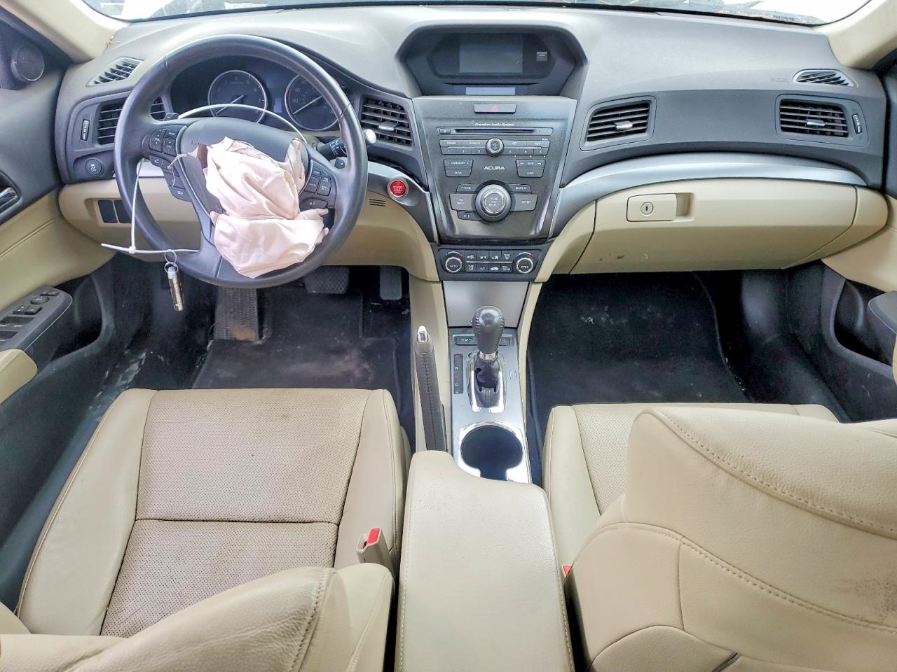 ACURA ILX 2013 — 9