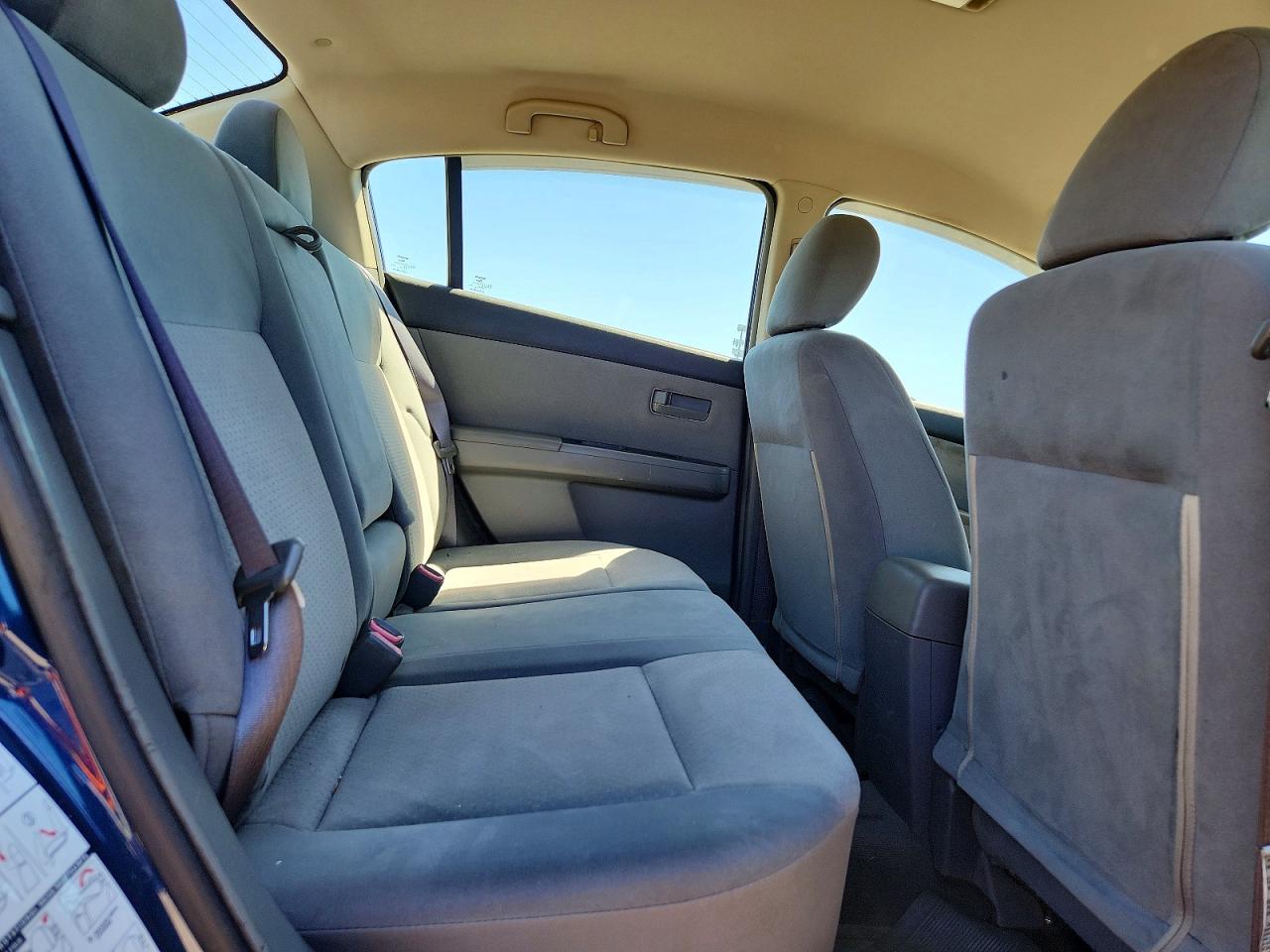 NISSAN SENTRA 2009 — 11