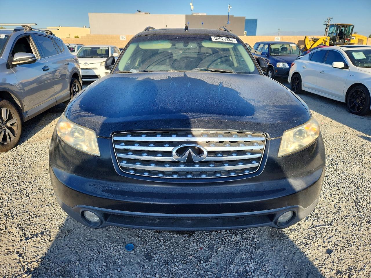 INFINITI FX35 2005 — 6