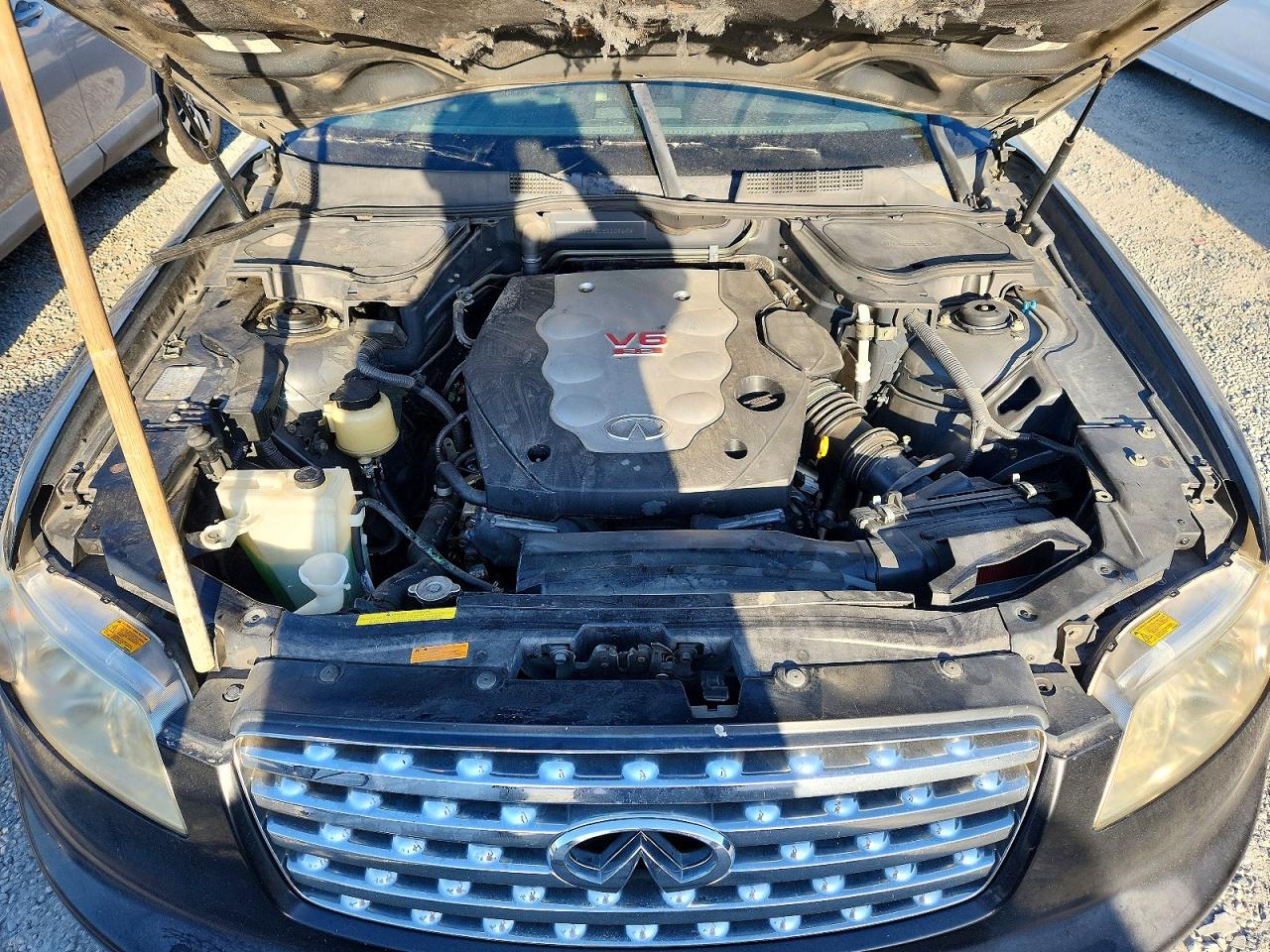 INFINITI FX35 2005 — 13