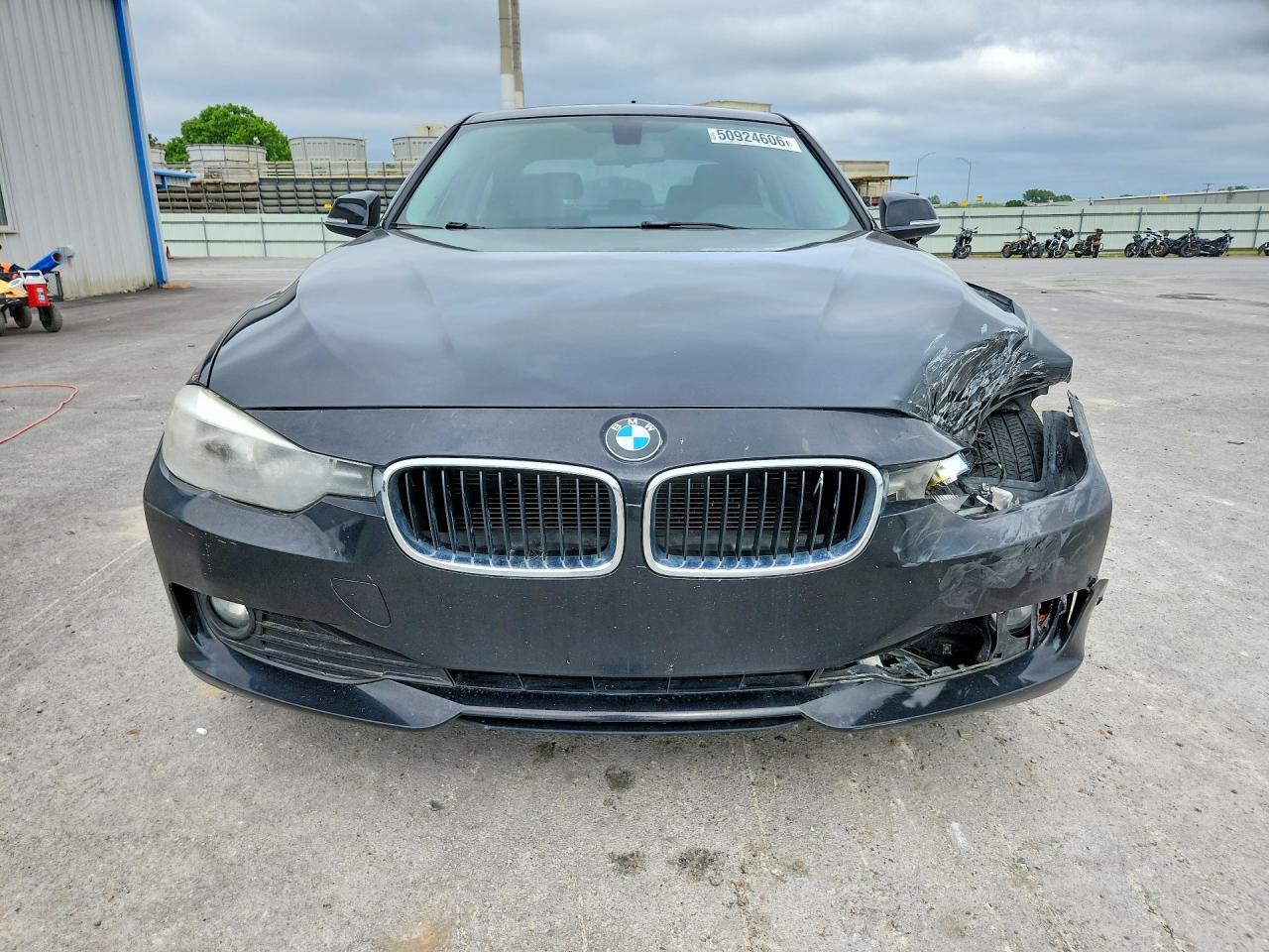 BMW 320 2014 — 6