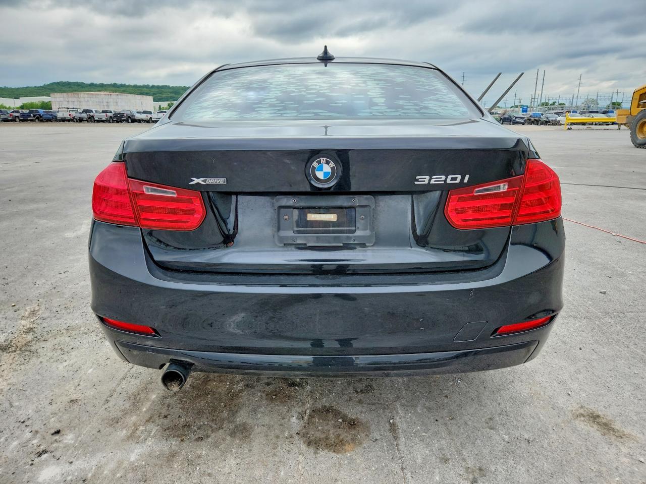 BMW 320 2014 — 7