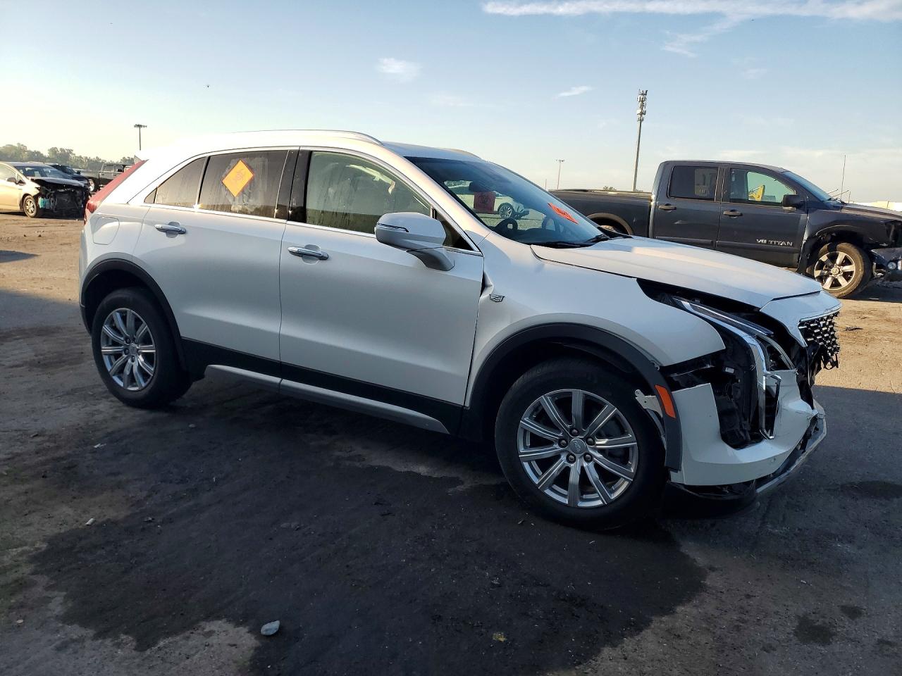 2023 CADILLAC XT4 PREMIUM LUXURY