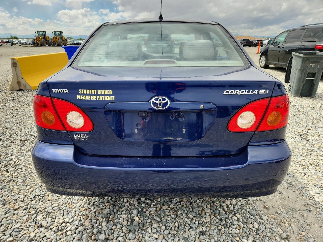 TOYOTA COROLLA 2004 — 7