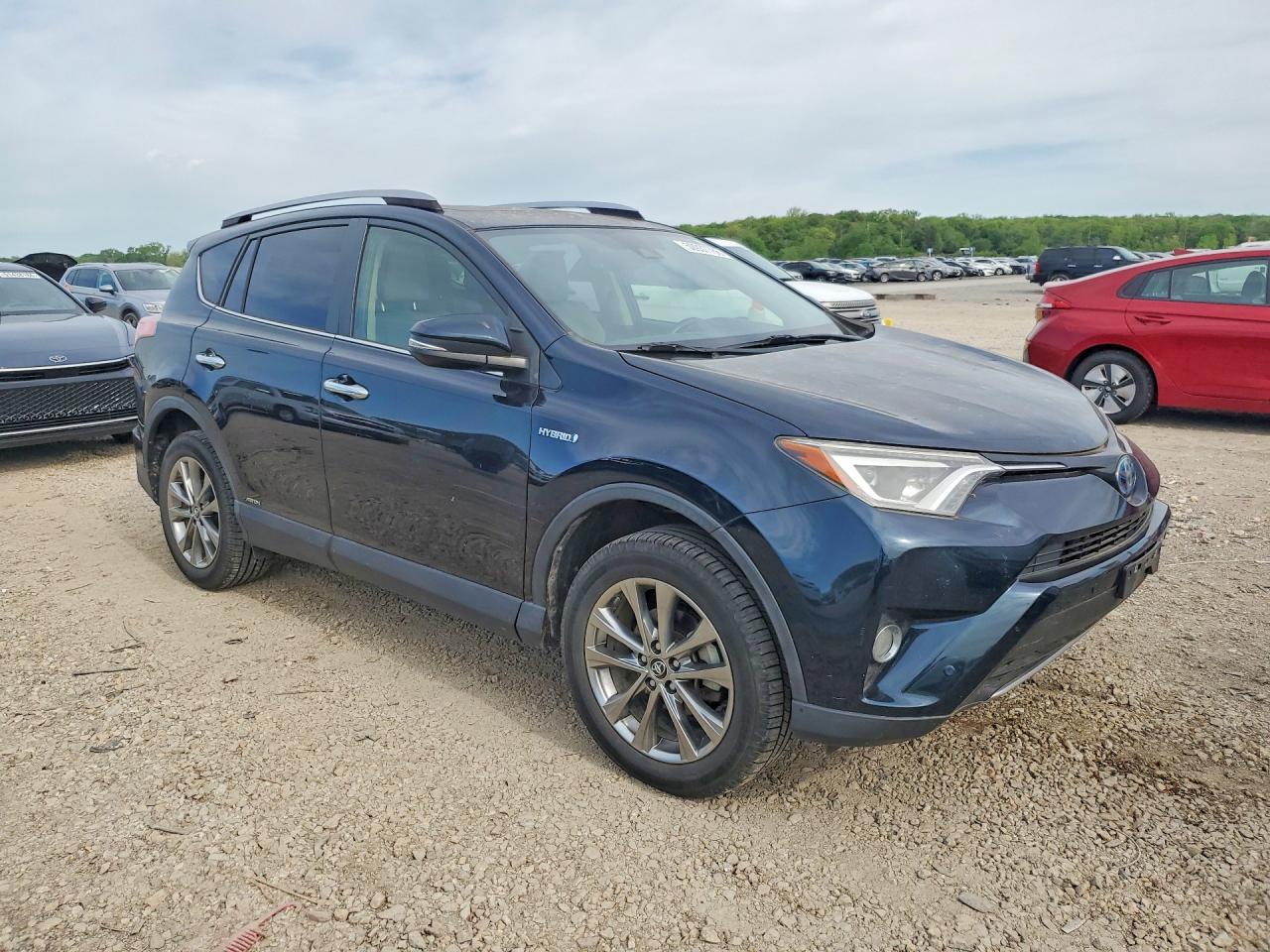 TOYOTA RAV4 HV 2017 — 5