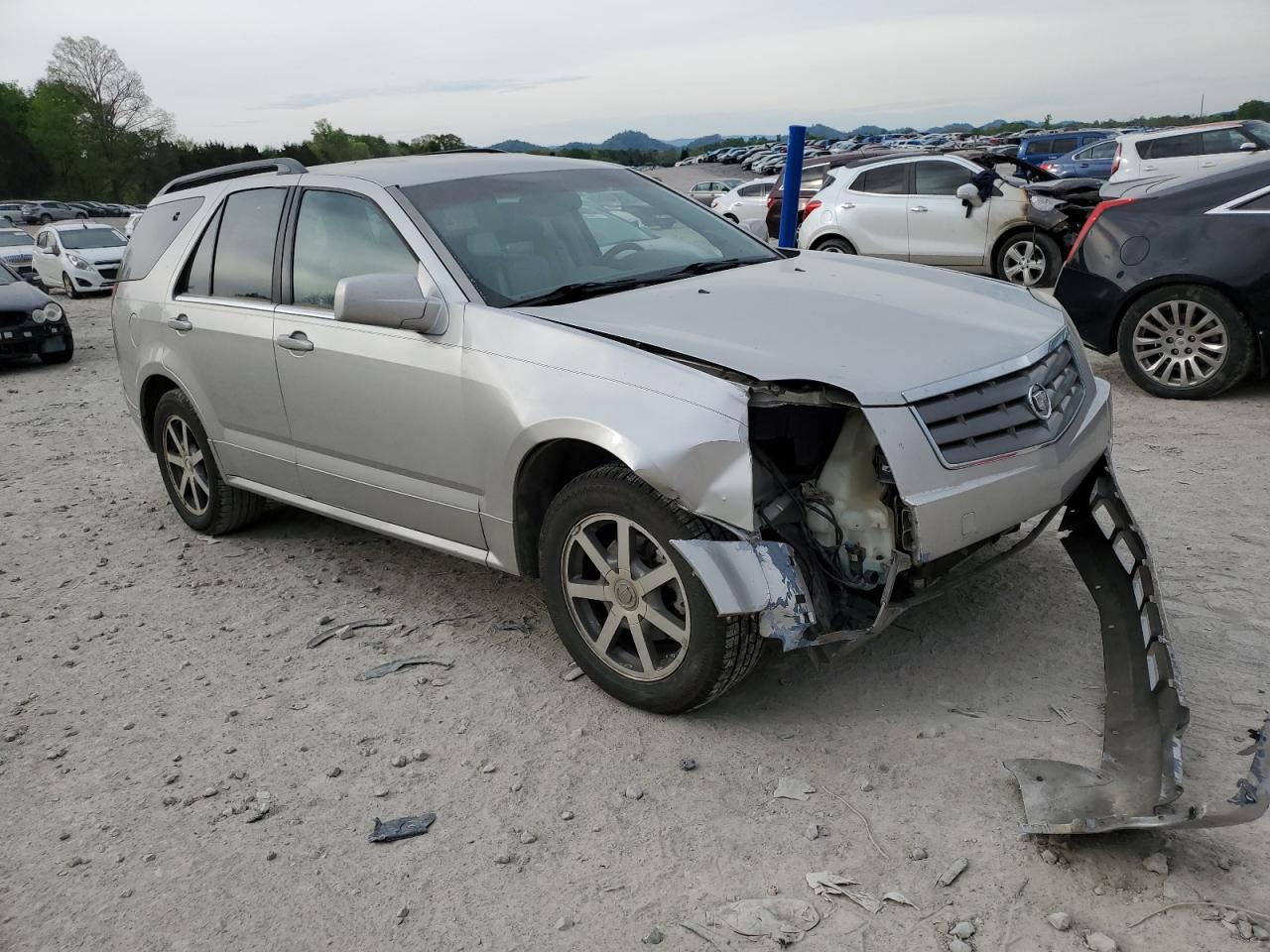 2004 CADILLAC SRX