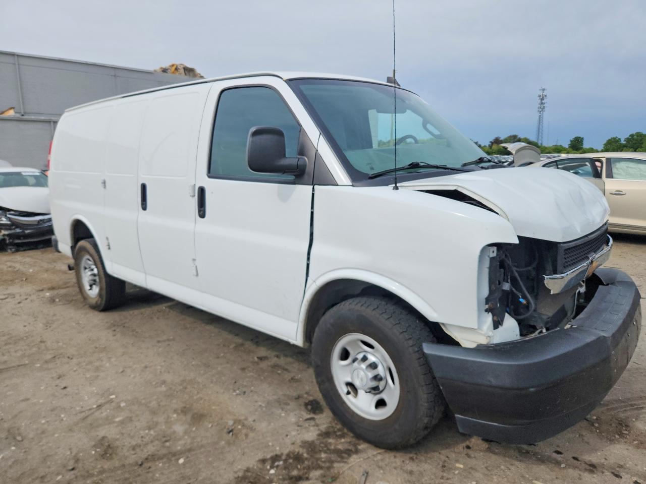 2018 CHEVROLET EXPRESS 2500